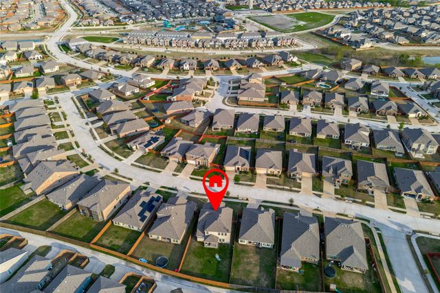1965 Travertine Avenue, Heartland, TX 75126