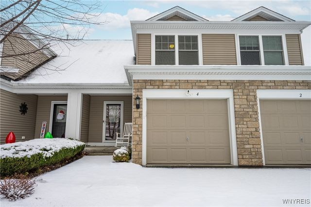 4 Denton Drive, Lancaster, NY 14086