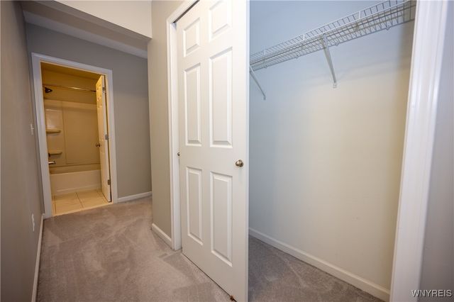 4 Denton Drive, Lancaster, NY 14086