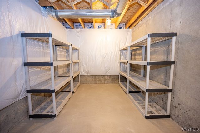 4 Denton Drive, Lancaster, NY 14086