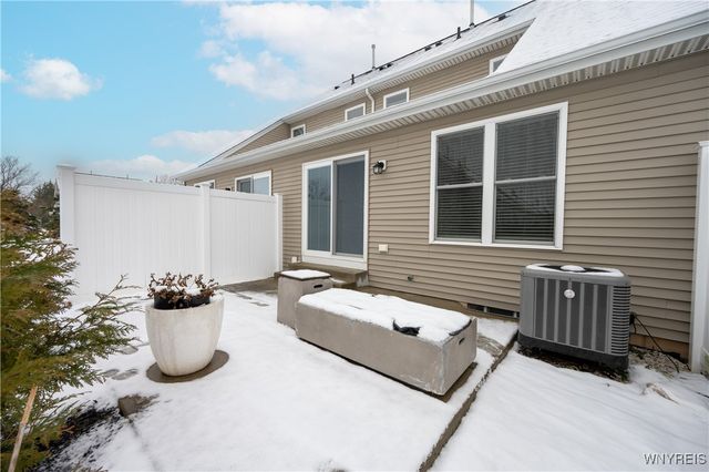 4 Denton Drive, Lancaster, NY 14086