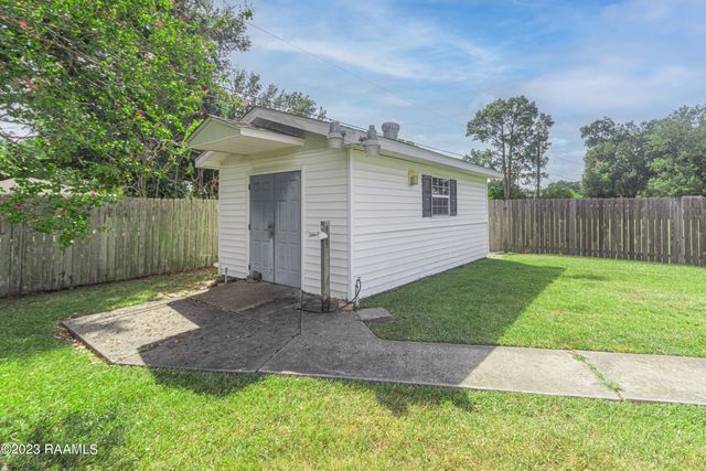 110 Karen Drive, Lafayette, LA 70503