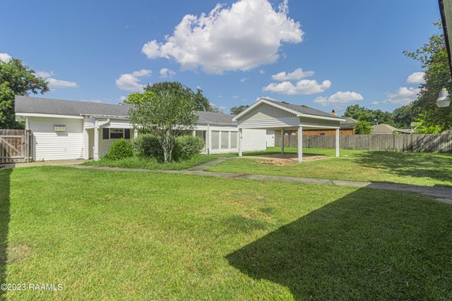 110 Karen Drive, Lafayette, LA 70503