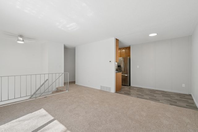 3944 76th Way E, Inver Grove Heights, MN 55076