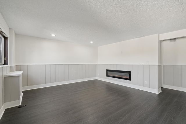 3944 76th Way E, Inver Grove Heights, MN 55076