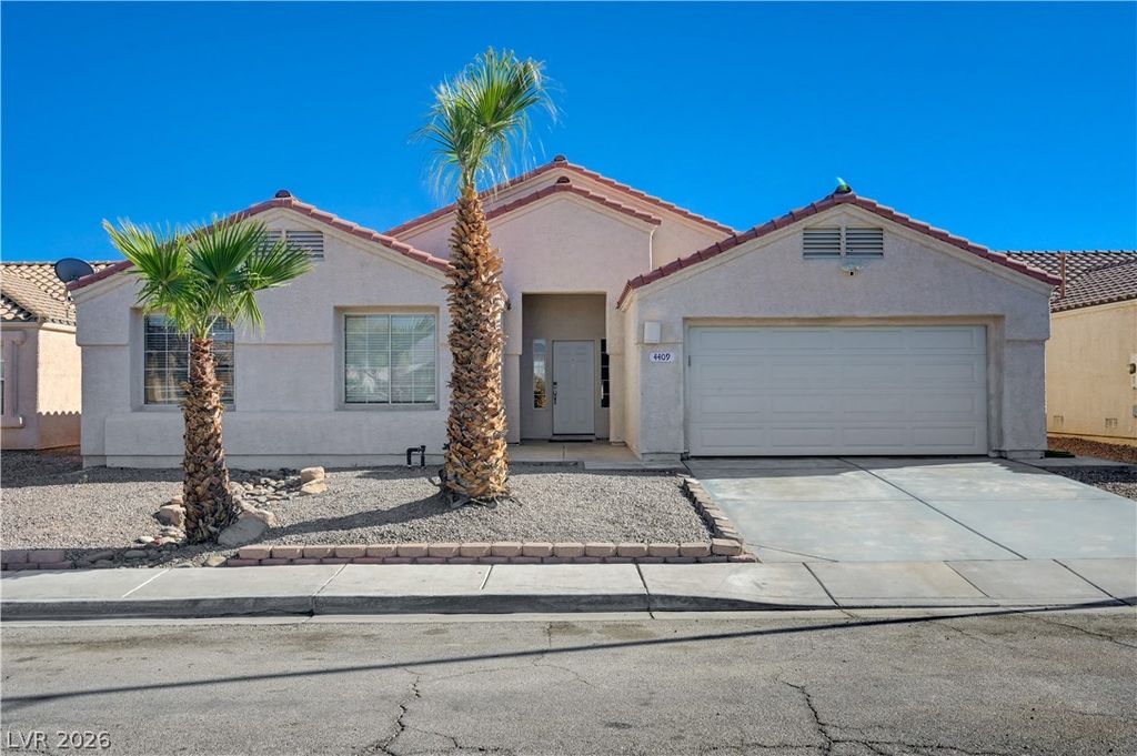 4409 Bucking Bronco Road, North Las Vegas, NV 89032 — exterior