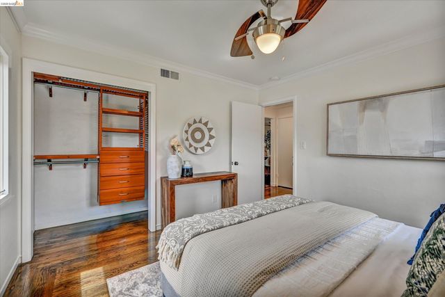 4656 Redding St, Oakland, CA 94619