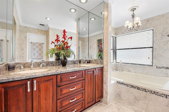 10866 NW 14th St, Coral Springs, FL 33071