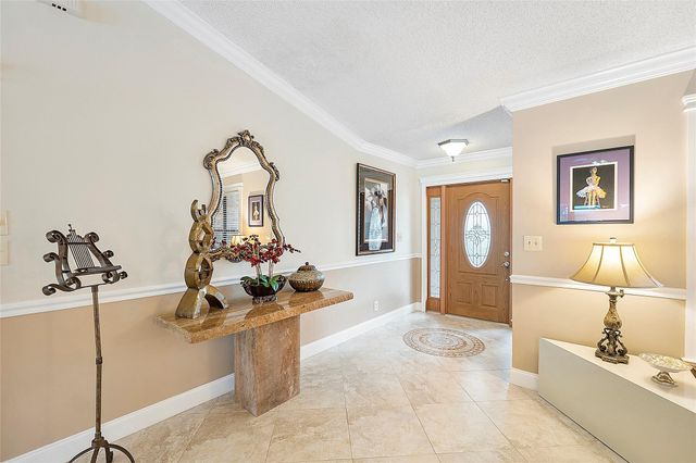 10866 NW 14th St, Coral Springs, FL 33071