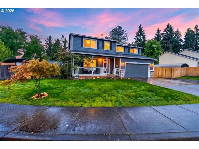 59145 WHITETAIL Ave, St Helens, OR 97051