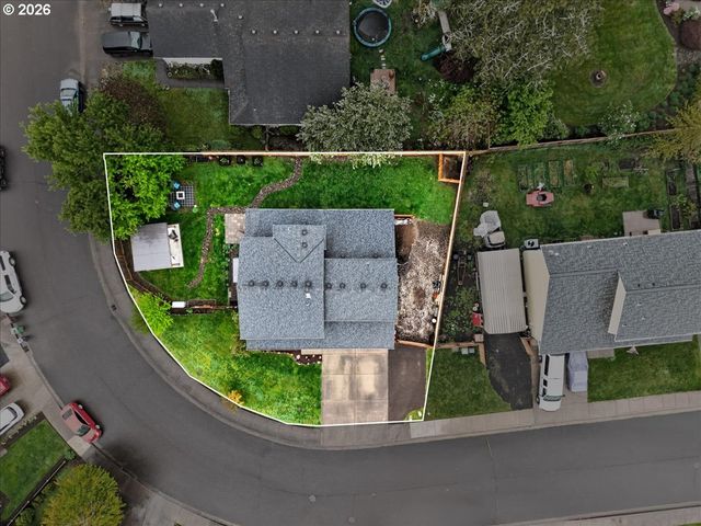 59145 WHITETAIL Ave, St Helens, OR 97051