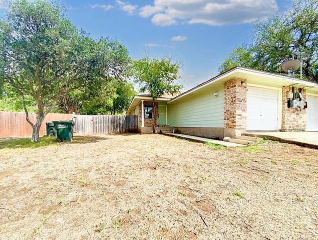 111 Hughson CT, San Marcos, TX 78666