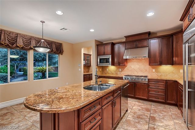 7509 Via Fiorentino Street, Las Vegas, NV 89131