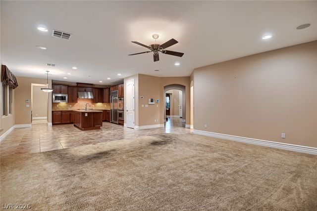 7509 Via Fiorentino Street, Las Vegas, NV 89131
