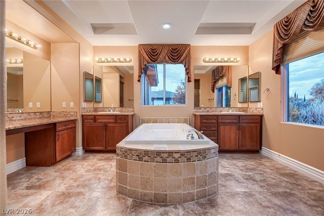 7509 Via Fiorentino Street, Las Vegas, NV 89131