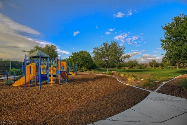 7509 Via Fiorentino Street, Las Vegas, NV 89131