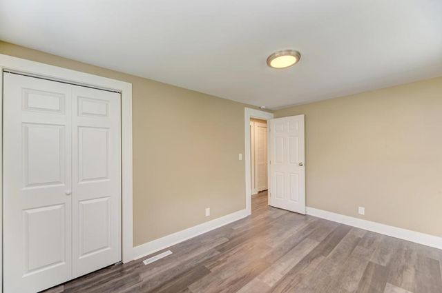 502 Tyler Drive, Carpentersville, IL 60110
