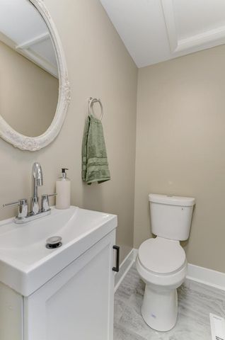 502 Tyler Drive, Carpentersville, IL 60110