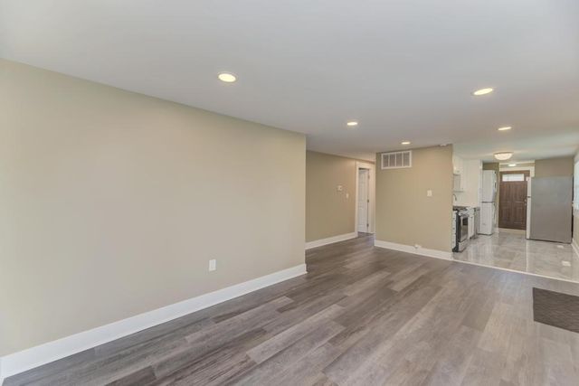 502 Tyler Drive, Carpentersville, IL 60110