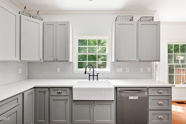 5219 Oakbrook Drive, Durham, NC 27713