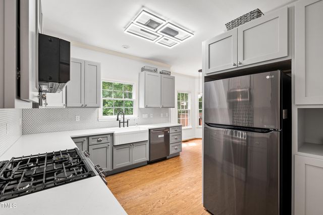 5219 Oakbrook Drive, Durham, NC 27713