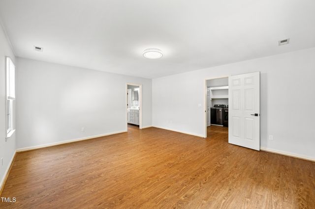 5219 Oakbrook Drive, Durham, NC 27713