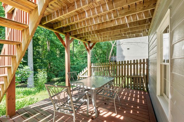 5219 Oakbrook Drive, Durham, NC 27713