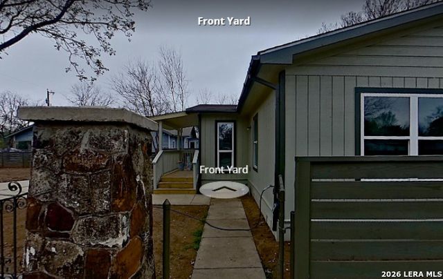209 N Picoso St, San Antonio, TX 78207