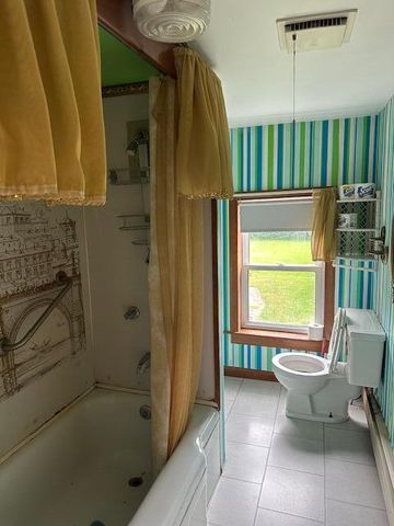 10352 Route 9, Champlain, NY 12919