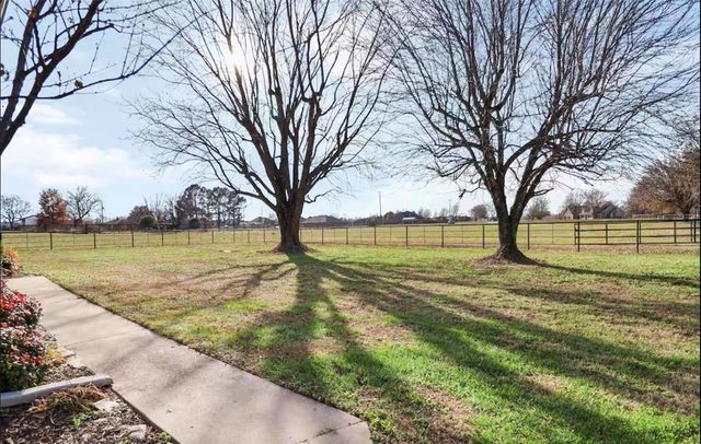 18638 Harmon Road, Fayetteville, AR 72704