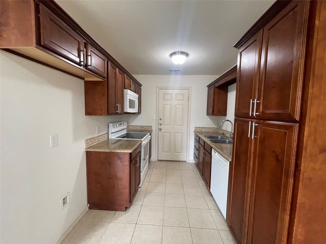907 Parkplace Ridge, Princeton, TX 75407