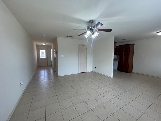 907 Parkplace Ridge, Princeton, TX 75407