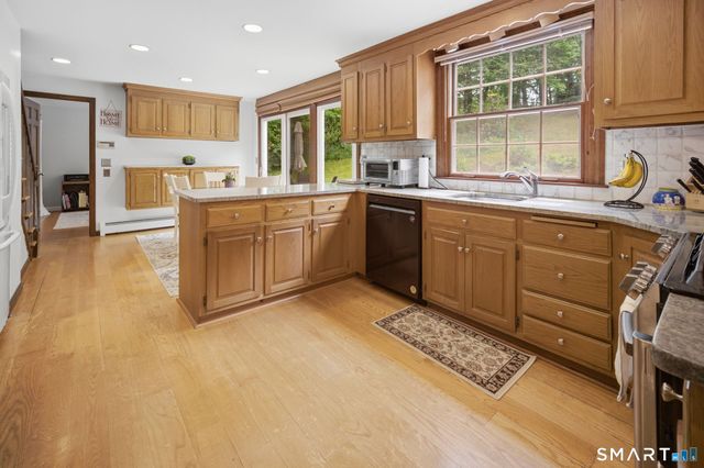 141 Founders Road, Glastonbury, CT 06033