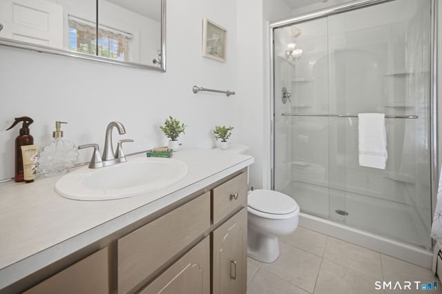 141 Founders Road, Glastonbury, CT 06033