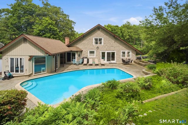 141 Founders Road, Glastonbury, CT 06033