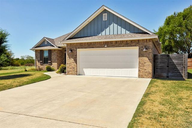 2209 Chadwick Drive, Norman, OK 73071