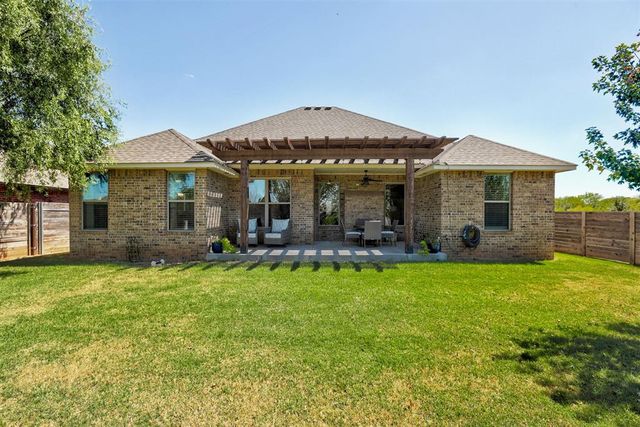 2209 Chadwick Drive, Norman, OK 73071