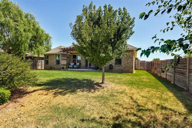 2209 Chadwick Drive, Norman, OK 73071