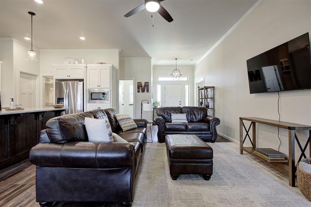 2209 Chadwick Drive, Norman, OK 73071