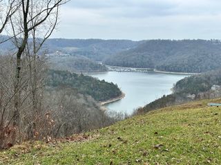 0 Seaton Dr, Smithville, TN 37166