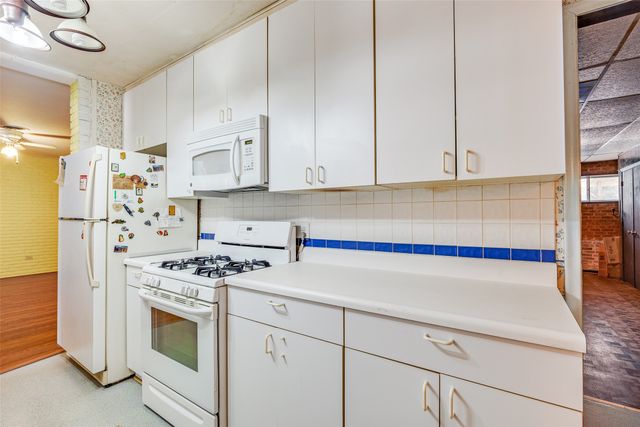 706 Gaylewood Drive, Richardson, TX 75080