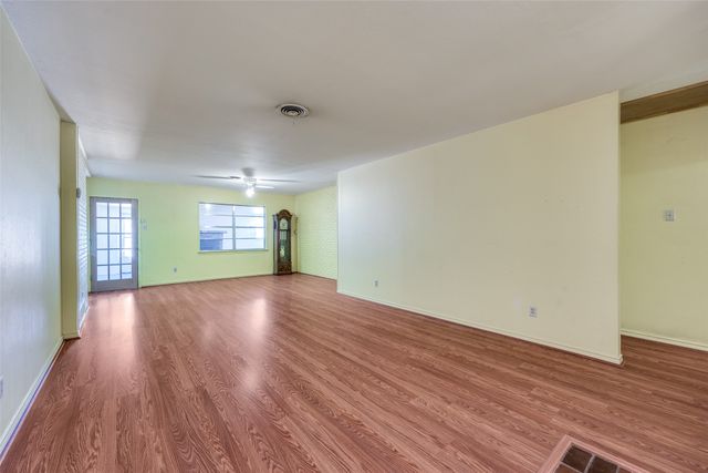 706 Gaylewood Drive, Richardson, TX 75080