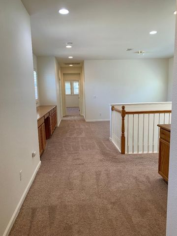1881 Alice Way, Sacramento, CA 95834
