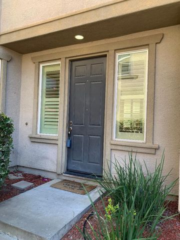 1881 Alice Way, Sacramento, CA 95834