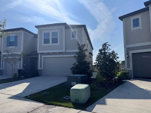 31779 BLUE PASSING LOOP, Wesley Chapel, FL 33545