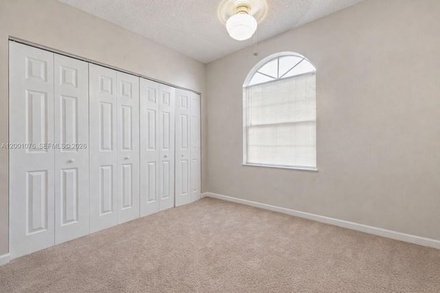 690 SE 30th Dr, Homestead, FL 33033