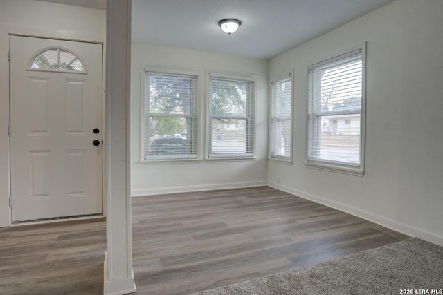 306 Linda Lou, San Antonio, TX 78223