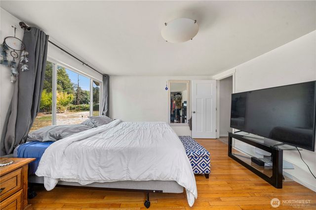 18201 Renton Maple Valley Road SE, Maple Valley, WA 98038