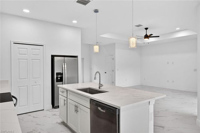 810 Jackson AVE, Lehigh Acres, FL 33972