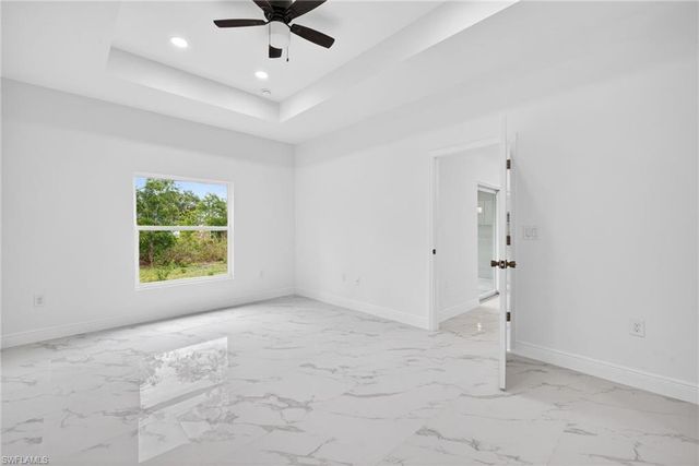 810 Jackson AVE, Lehigh Acres, FL 33972